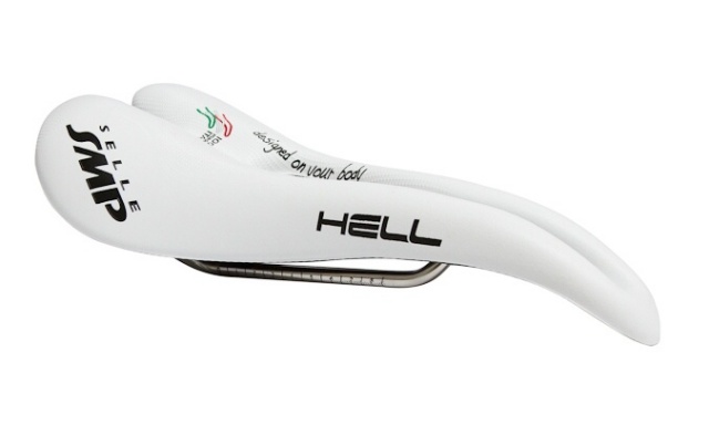 Selle SMP hell サドル　自転車　ロードバイク　イタリア SELLE SMPのサドル、HELLとEVOLUTIONどう違う？比較レビュー | ロード