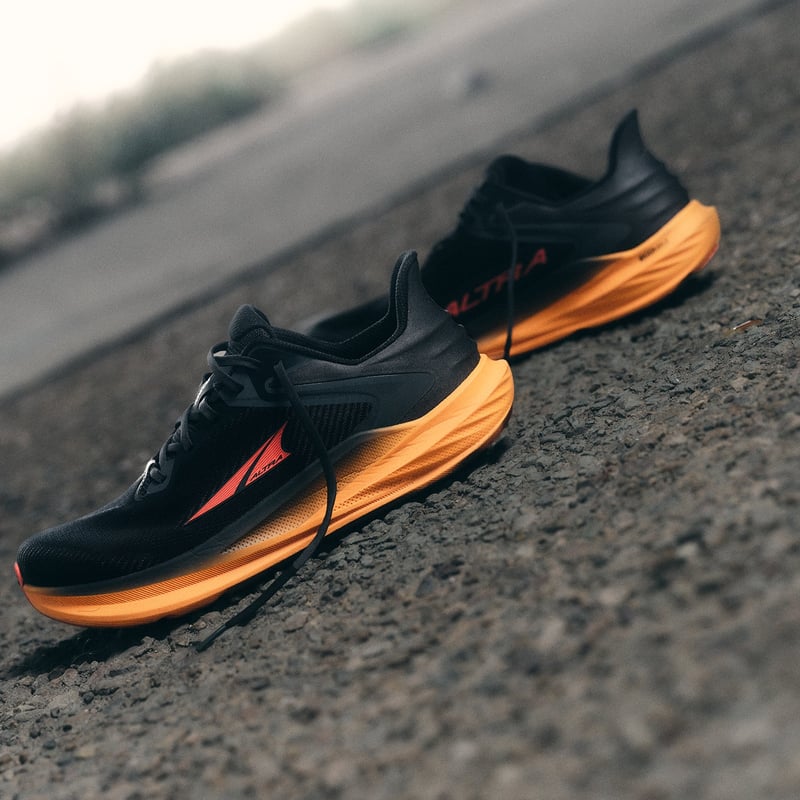 ALTRA TORIN 8 M Black/トーリン 8 メンズ ブラック | RUNPOYA