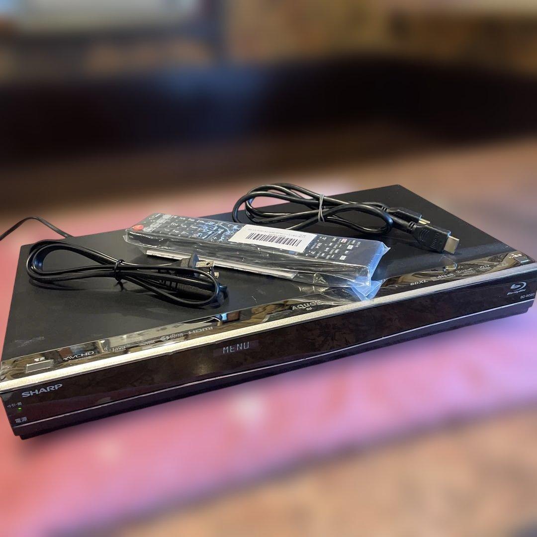 SHARP BD-W560 12倍録 500GB 新リモ等付フル装備 完動品！ SHARP BD-W560 12倍録 500GB 純正リモ等付 フル装備 完動品 ブルーレイ