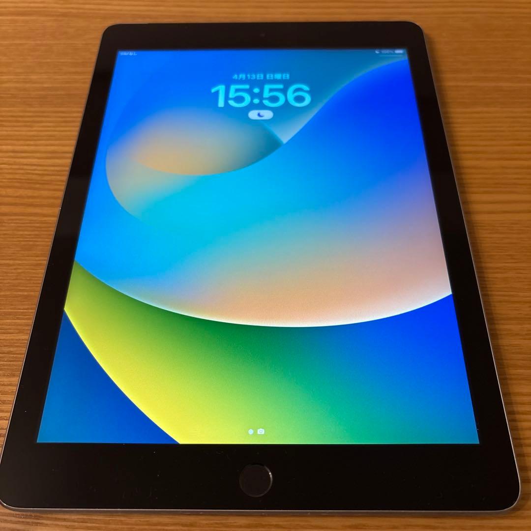 iPad本体 iPad A1823 32GB Apple iPad (5th Gen) A1823 | 9.7